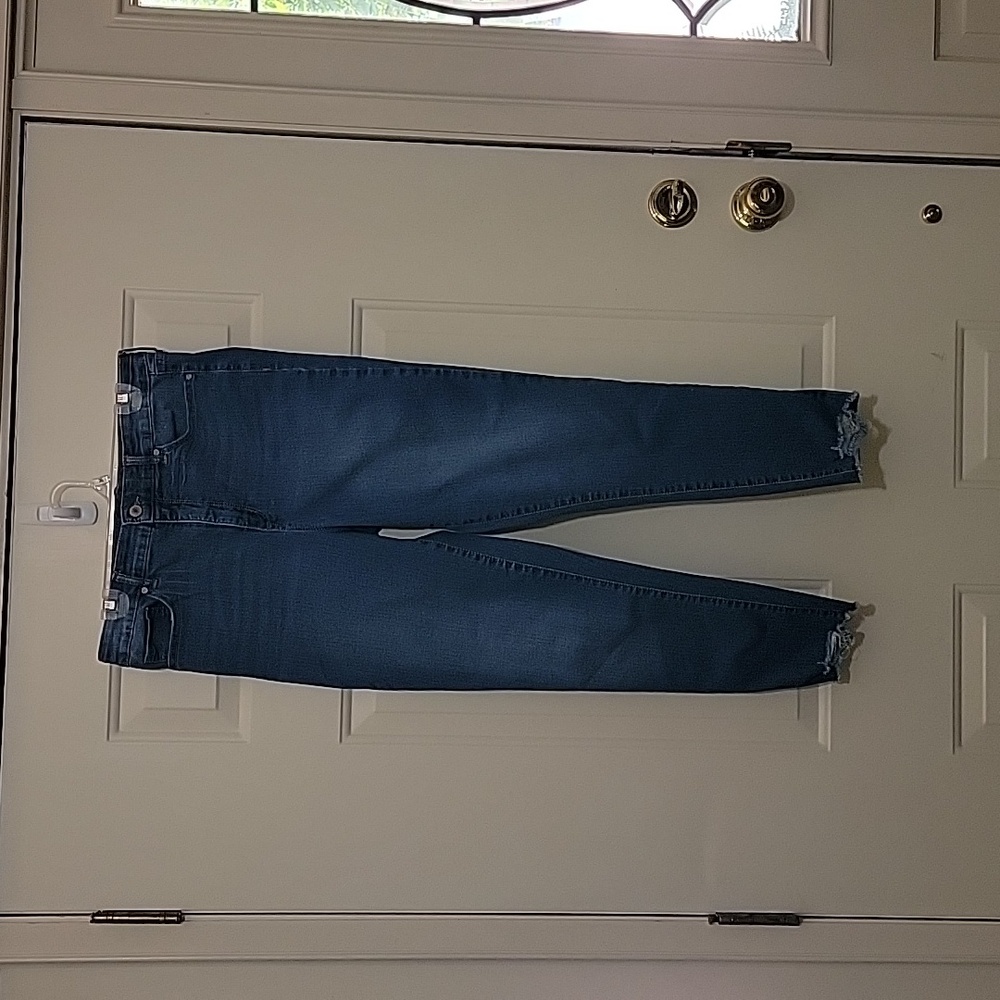 Sofia jeans by sofia vergara size 12 ROSA Curvy Ankle